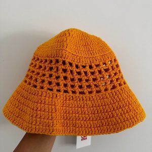 SOLID & STRIPED - BUCKET HAT - CROCHET BUTTERSCOTCH